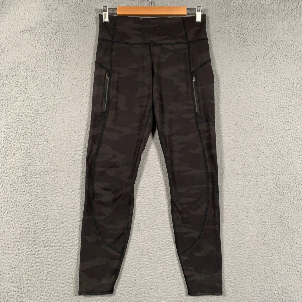 Athleta Rainier Reflective Tight Leggings Womens Small Black Camo High Rise Zip